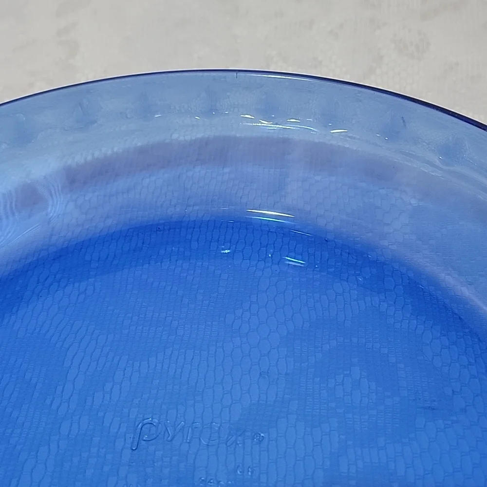 Vintage PYREX Cobalt Blue #229 9½